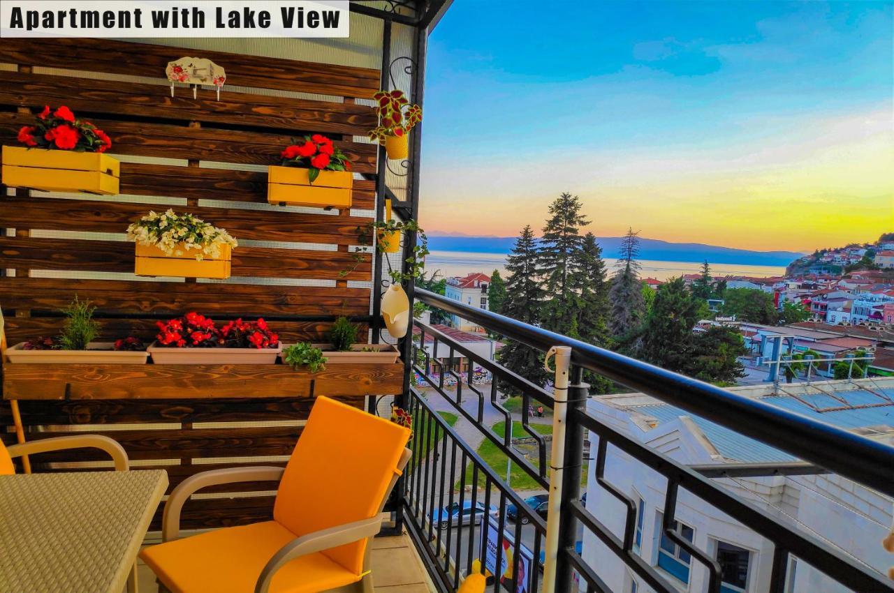 Apartments Fantasy With Free Parking Ohrid Exterior photo